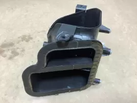 06A-103-213 AUDI Ac Air Heater Core Tube Duct Pipe A8 Quattro