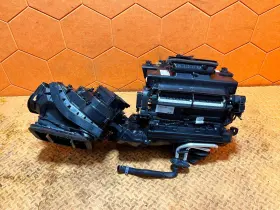 8W1820005AF AUDI Hvac Heater Core Blower Motor Housing Box A4