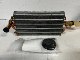 1000365530 BERGSTROM Heater Core Freightliner