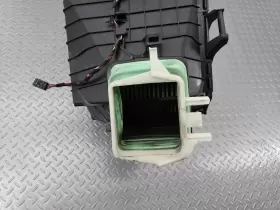 64119163330 BMW Xdrive Ac Hvac Climate Heater Core Housing #2