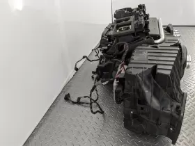 64119290824 BMW Ac Hvac Climate Heater Core Housing Box 740LI #3