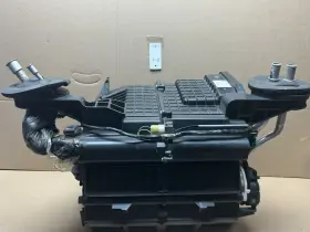 AA443110-9569 CADILLAC Ac Hvac Interior Heater Box F5 Cts