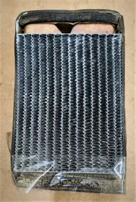 826-2393 CARQUEST Heater Core Ac Ford #3