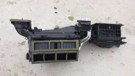 84037084 CHEVROLET Ac Heater Evaporator Core Housing Air Box