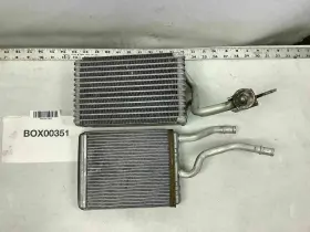 6393002 DODGE Minivan Heater Heat Core Radiator Set Caravan #3