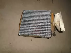 676-00378 FORD TRUCK Heater Core Front Aerostar