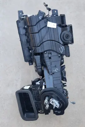 85665993 GMC Front Hvac Heater Core Housing Box 2500 Sierra