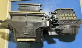 AA443170 HONDA Hvac Climate Heater Core Housing Blower Box #2