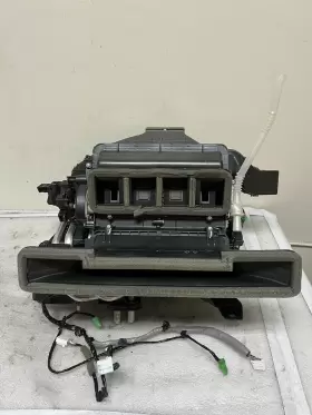 Honda LOT 4 ITEM 203 Accord Ex Sedan 2.4L A/c Heater Unit Air