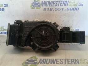 QX60 INFINITI Heater Housing