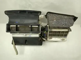 7800A271 MITSUBISHI Ac Evaporator Heater Core Housing Box #2