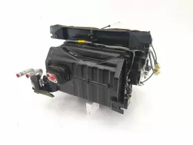685.RV1197 ROVER Land Hvac Heater Core Housing #2