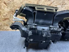 87010-04010 TOYOTA Hvac Ac Heater Core Blower Motor Housing #2